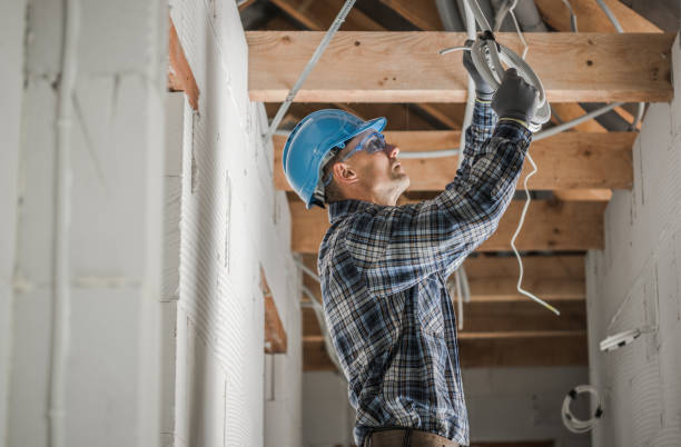 Best Local Electrician Companies  in Beckett Ridge, OH